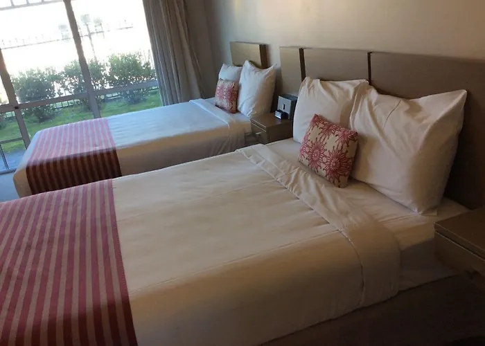 Hotel Lake Rotorua Hotel 3*