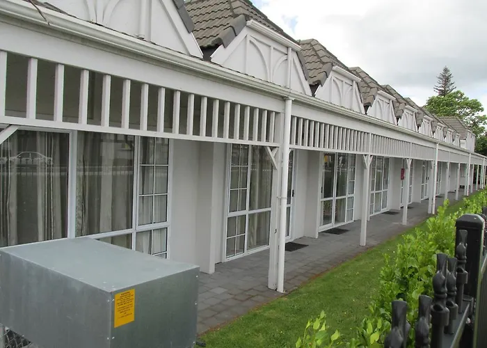 Lake Rotorua Hotel Hotel